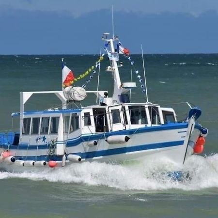 Trimaran Studio 10 Metres De La Plage Avec Balcon/Terrasse 梅尔·莱斯·拜恩斯 外观 照片